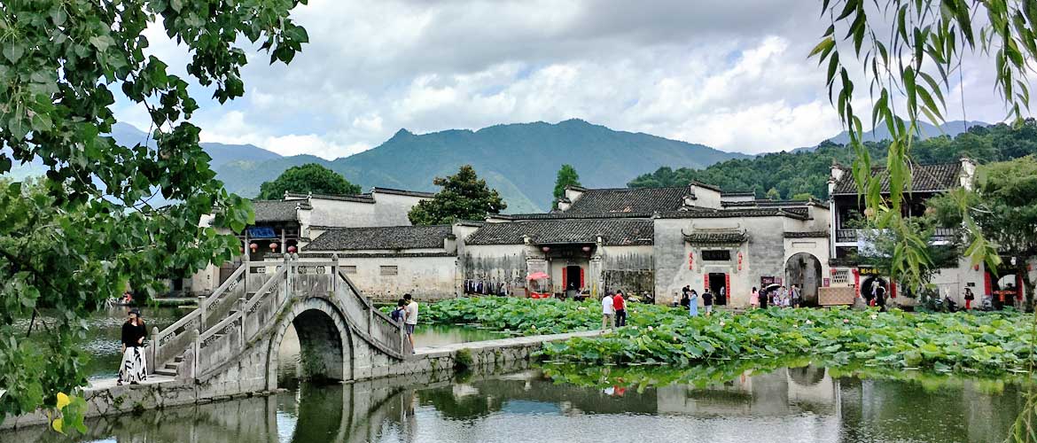 China tours - Hongcun Village near Yellow Mountain
