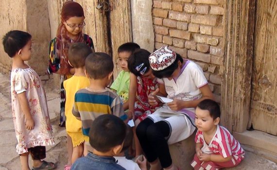 For seniors who appreciate rich history, breathtaking landscapes, and the luxury of travelling at a leisurely pace, a Silk Road tour with Laurus Travel proves that adventure doesn’t have to mean roughing it.