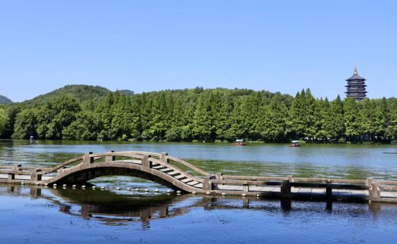 China tours for Chinese Canadians