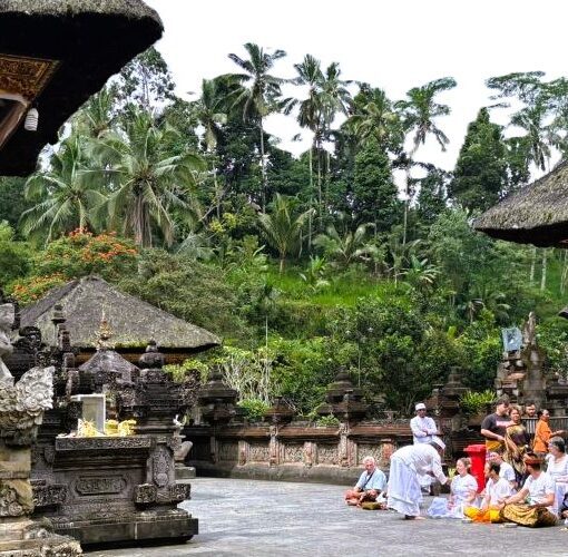 Indonesia tours from Canada by Laurus Travel