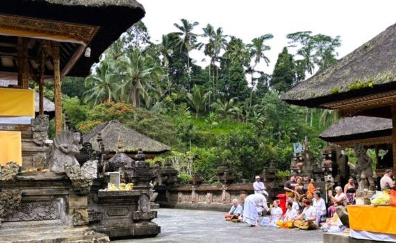 Indonesia tours from Canada by Laurus Travel