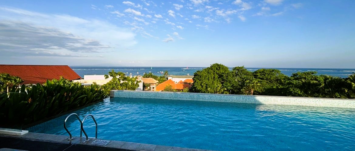 Indonesia tours from Canada - affordable luxury travel