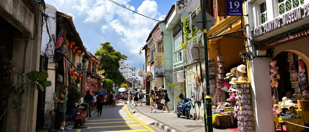 Malaysia tour packages by Laurus Travel