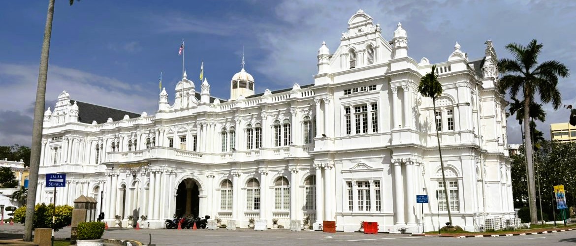 best tour of Malaysia by Laurus Travel